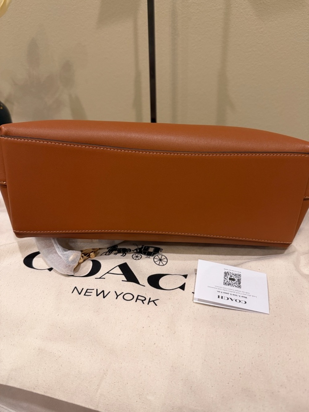 Coach Laurel Shoulder Bag View 6